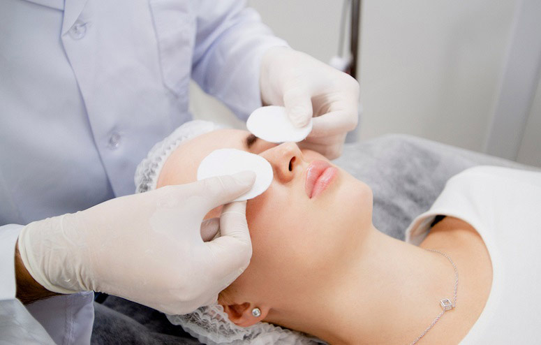 Laser-Treatment-for-Dark-Spots-on-Face